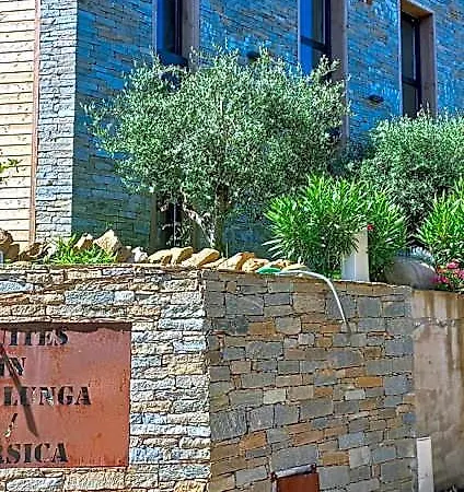 Hotel In Erbalunga